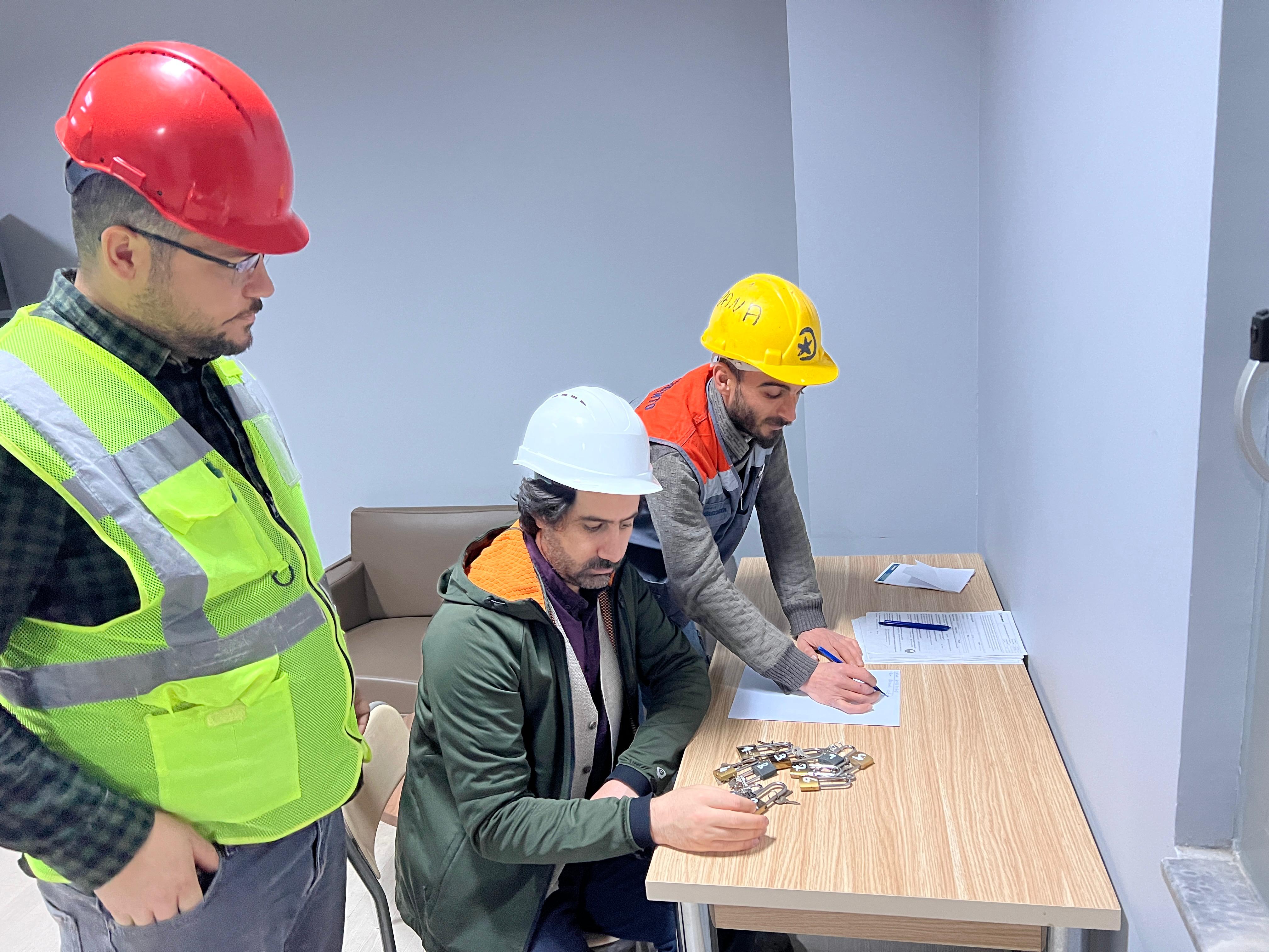 Fatih Bey anısına fotoğraf 4